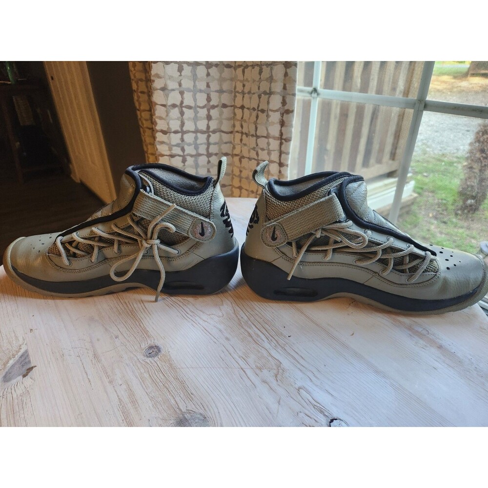 Nike Air Shake Ndestrukt Stucco Dennis Rodman Shoes Sz 7Y AA2888-003 Boy